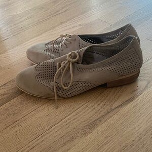 Hinge Tan Perforated leather lace up Flats